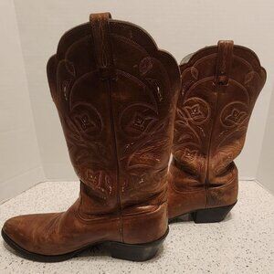 Ariat Brown Western men's and women's boots 9B